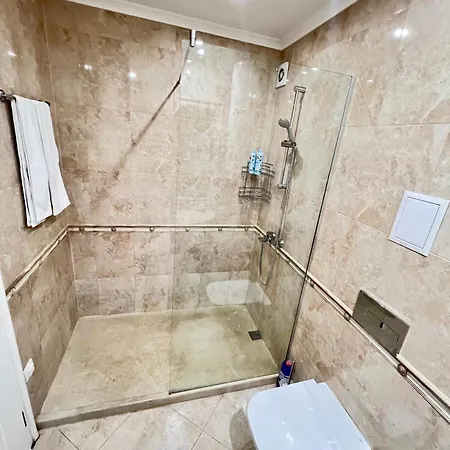 Apartment With Underground Parking