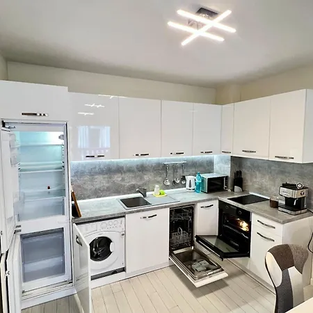 Apartment With Underground Parking